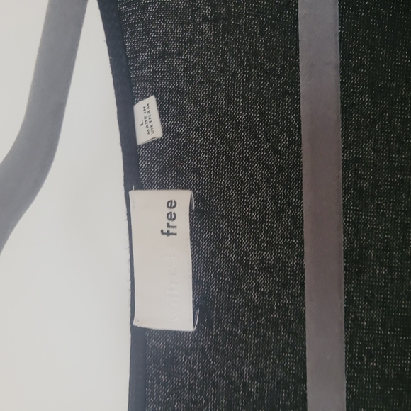 Wilfrid Black V-Neck Sweater Dress - Picture 2 of 4